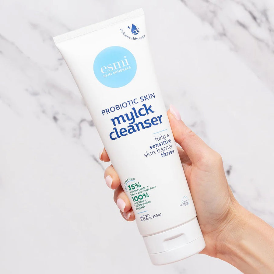 ESMI | XL PROBIOTIC SKIN MYLCK CLEANSER - 250ml