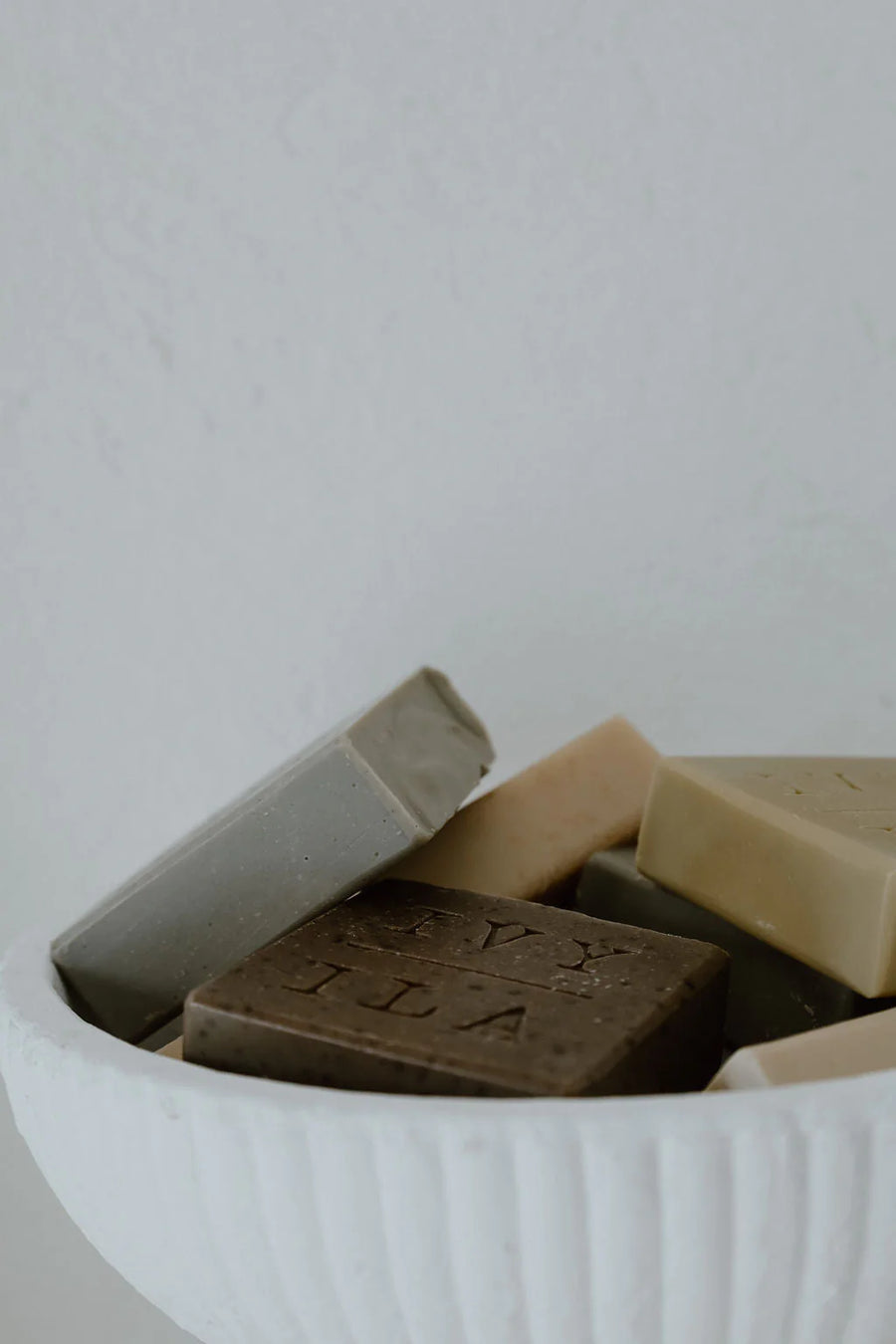 IVY ILA | LEMONGRASS + LIME SOAP BAR