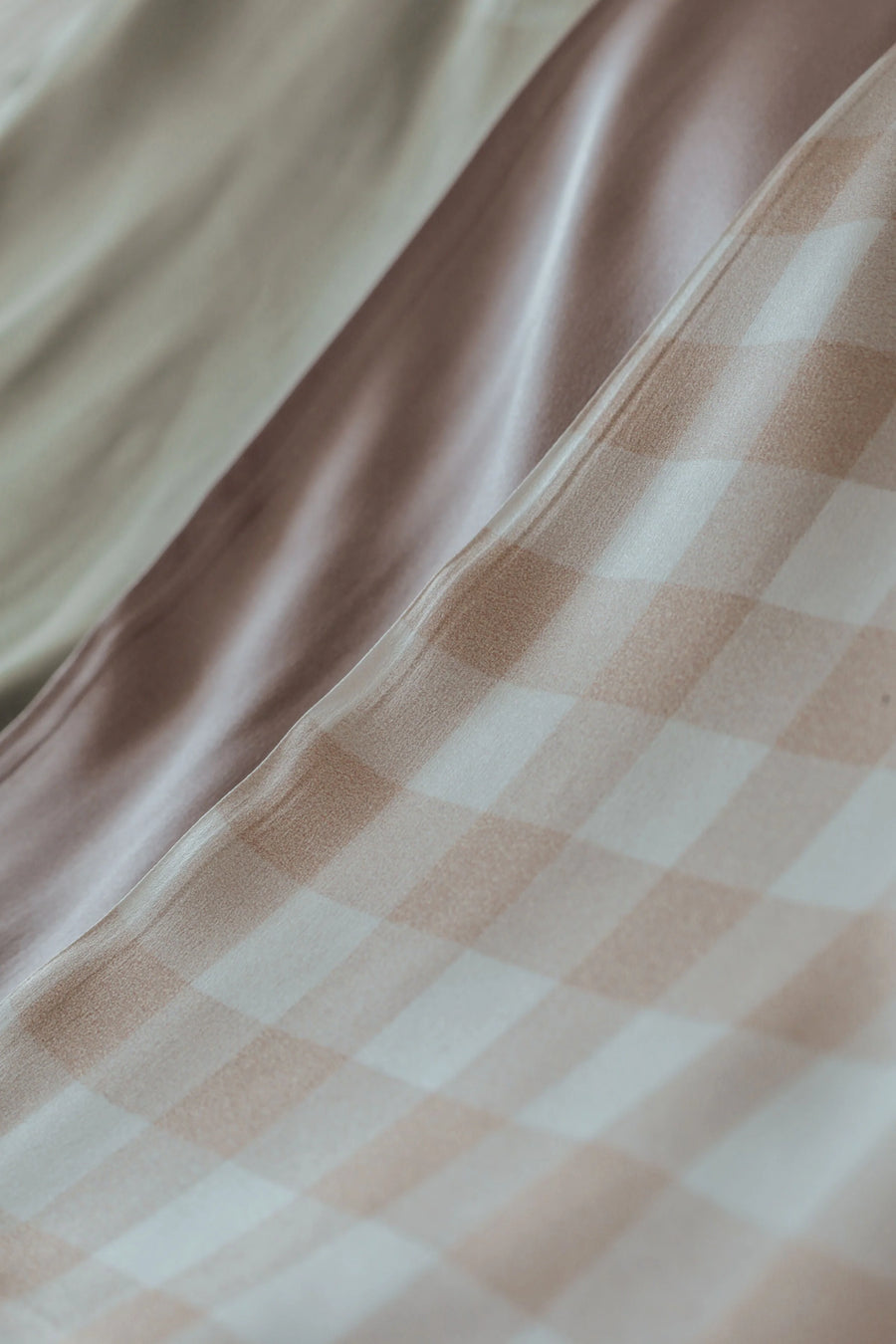 IVY ILA | SILK PILLOWCASE - ROSE GOLD